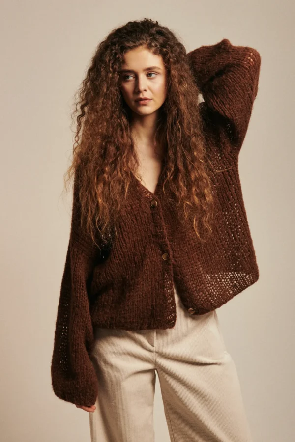RUČNE PLETENÝ KARDIGÁN Z ALPAKY A HODVÁBU
